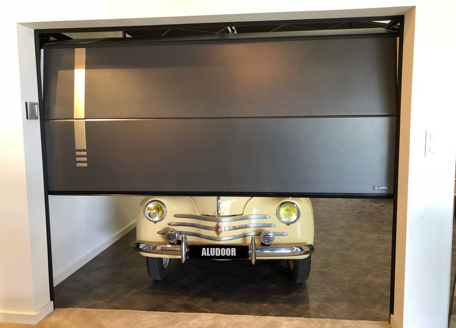 porte-garage-sectionnelle-plafond-aludoor