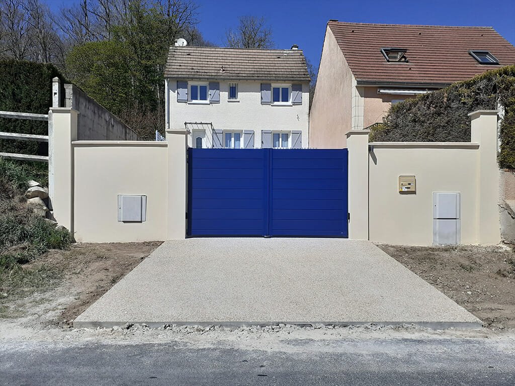 Pose d'un portail en aluminium à Boutigny