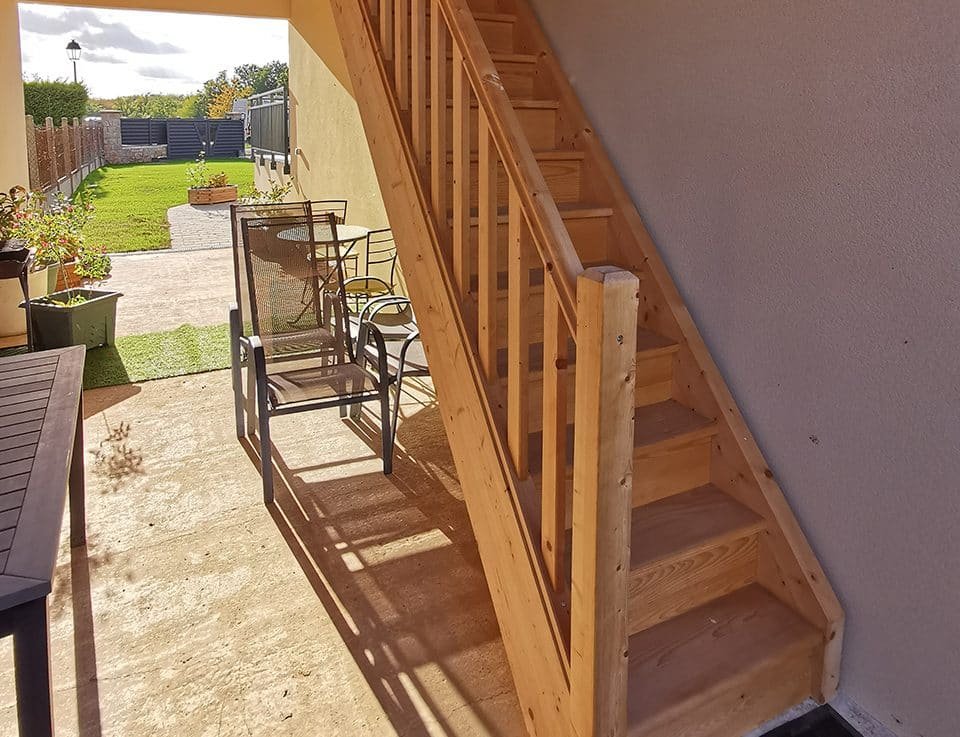 Escalier en bois sur mesure en Essone.
