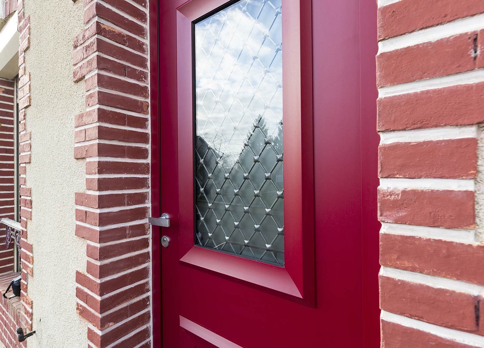 Porte d'entrée rouge